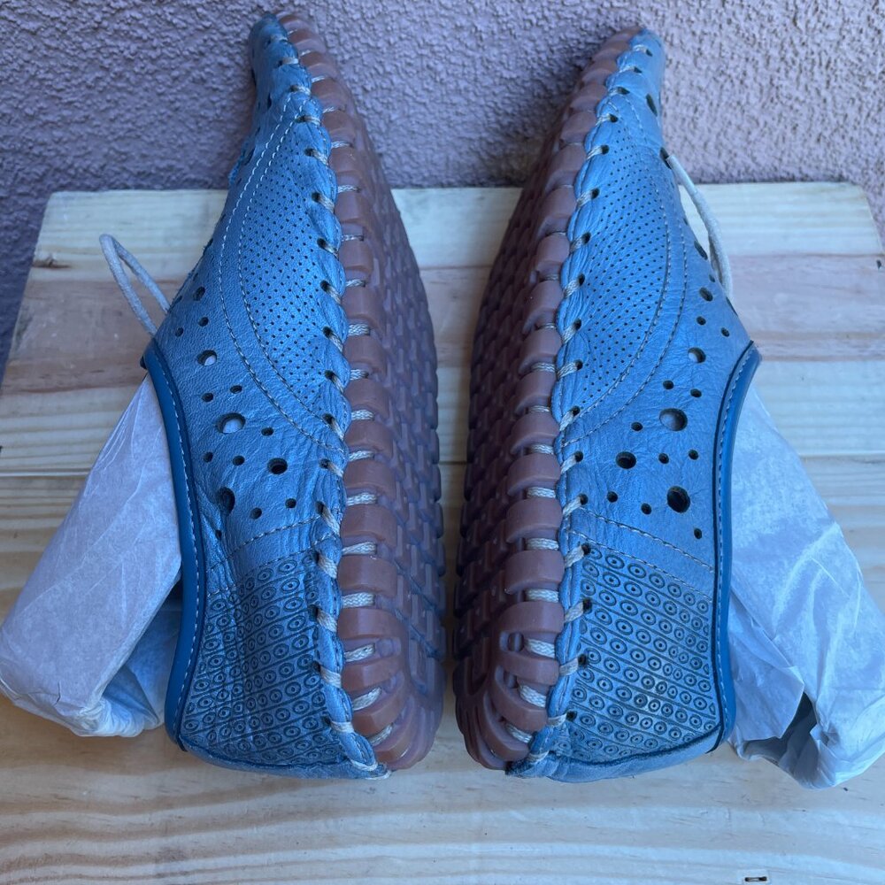 Cabello Blue polka dot punch leather sneaker Size 6 / EU 36 - Picture 7 of 13